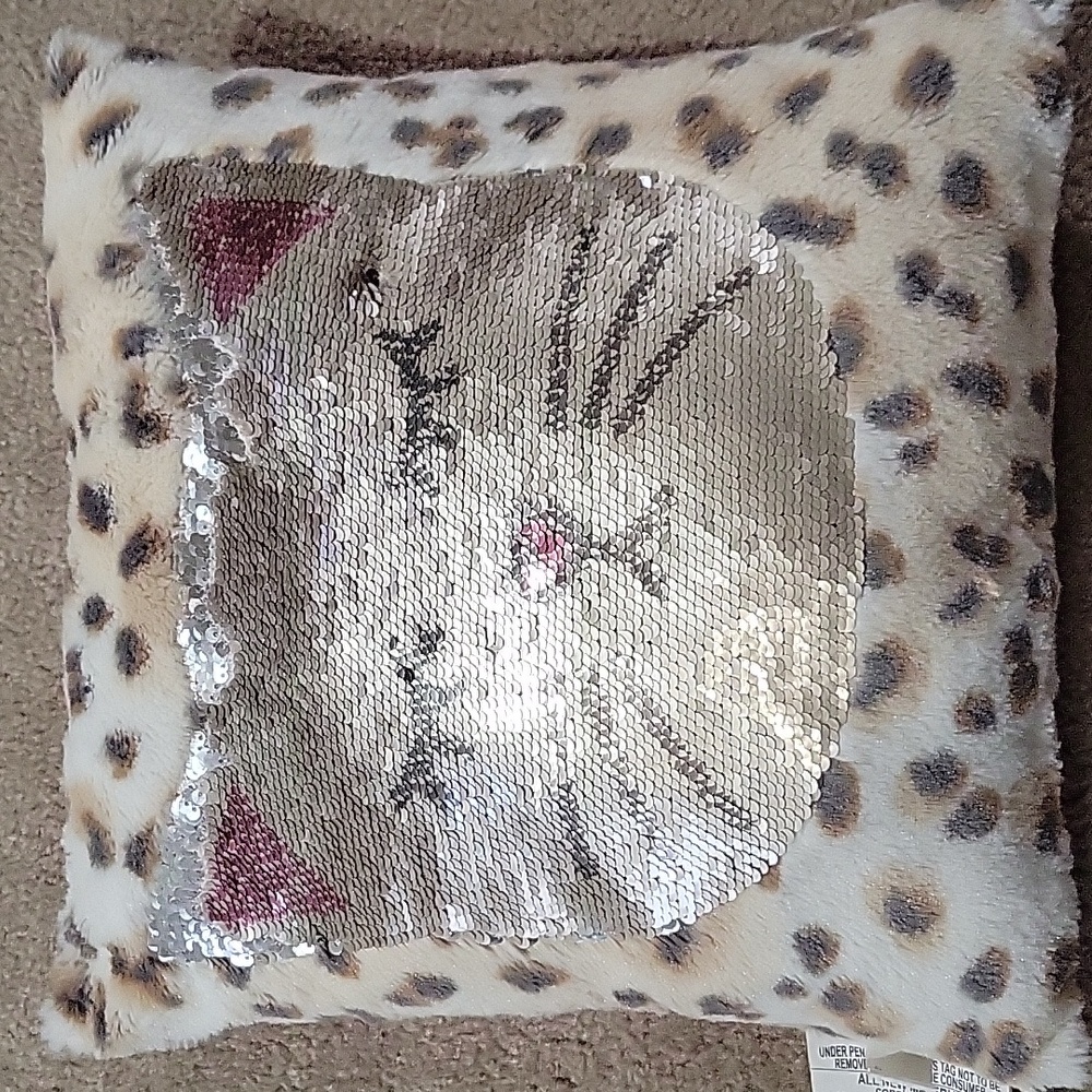 Sequins Cat/Meow PILLOW by JUSTICE Girls 14x14